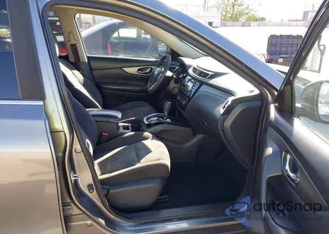 2016 Nissan Rogue Sv z USA, uszkodzony, nr VIN KNMAT2MT1GP642689